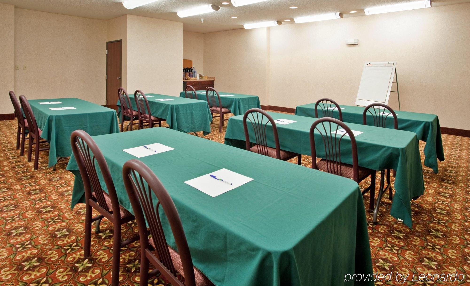 Seasons Inn & Suites Highland Facilidades foto