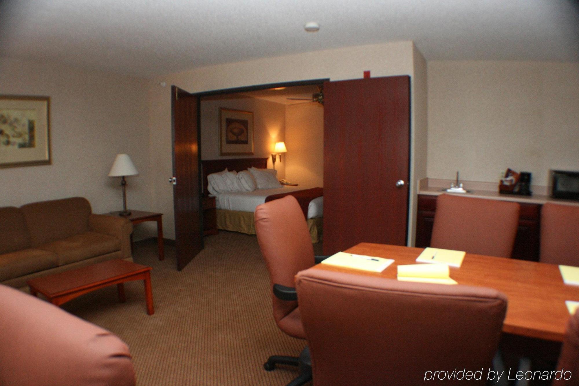 Seasons Inn & Suites Highland Exterior foto