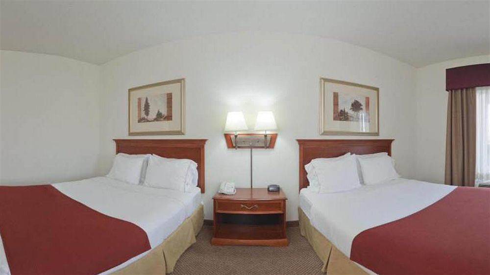 Seasons Inn & Suites Highland Exterior foto